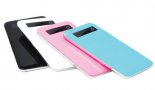 The new high-capacity ultra-thin candy-color touch screen mobile power charging treasure polymer